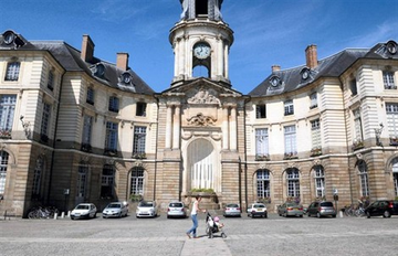 La place de la Mairie, à Rennes, accueillera un grand écran, dimanche 6 mai, pour le 2nd tour de la présidentielle.